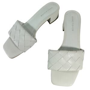 NWOT-1 SHOW! MARC FISHER! WHITE VEGAN LEATHER WOVEN CHUNKY HEEL SANDALS!  SZ 7M